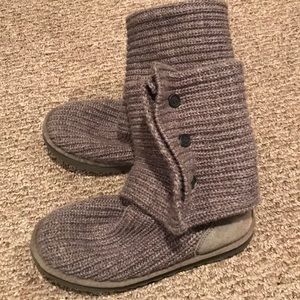 Grey knitted uggs